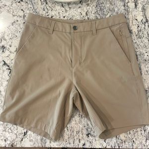 Lululemon Commission Classic-fit 7” short
